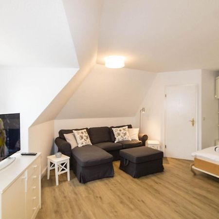 Hues Auert Tharep, Wohnung 2 Hornum Luaran gambar