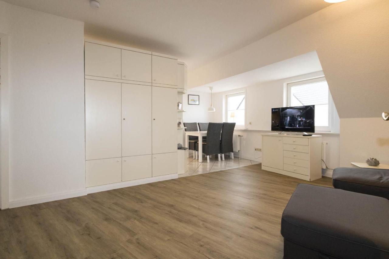 Hues Auert Tharep, Wohnung 2 Hornum Luaran gambar