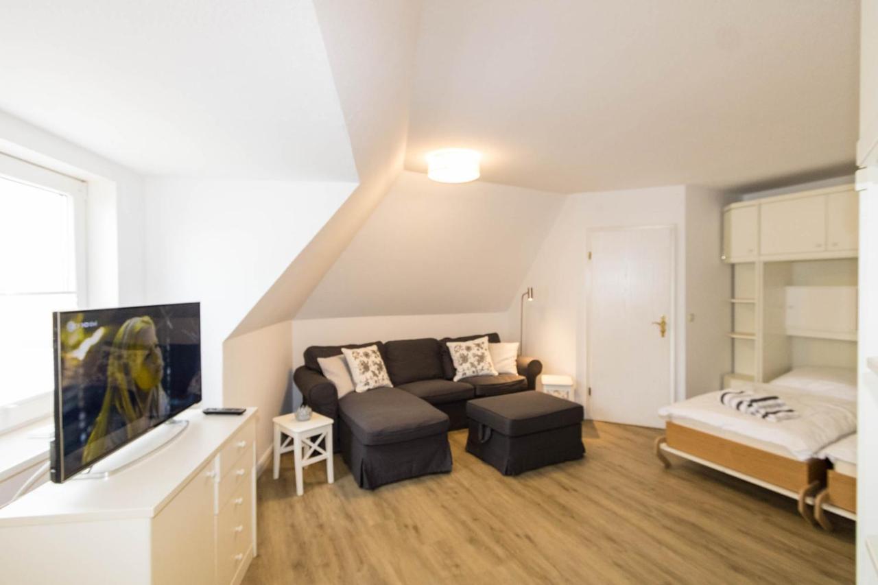 Hues Auert Tharep, Wohnung 2 Hornum Luaran gambar