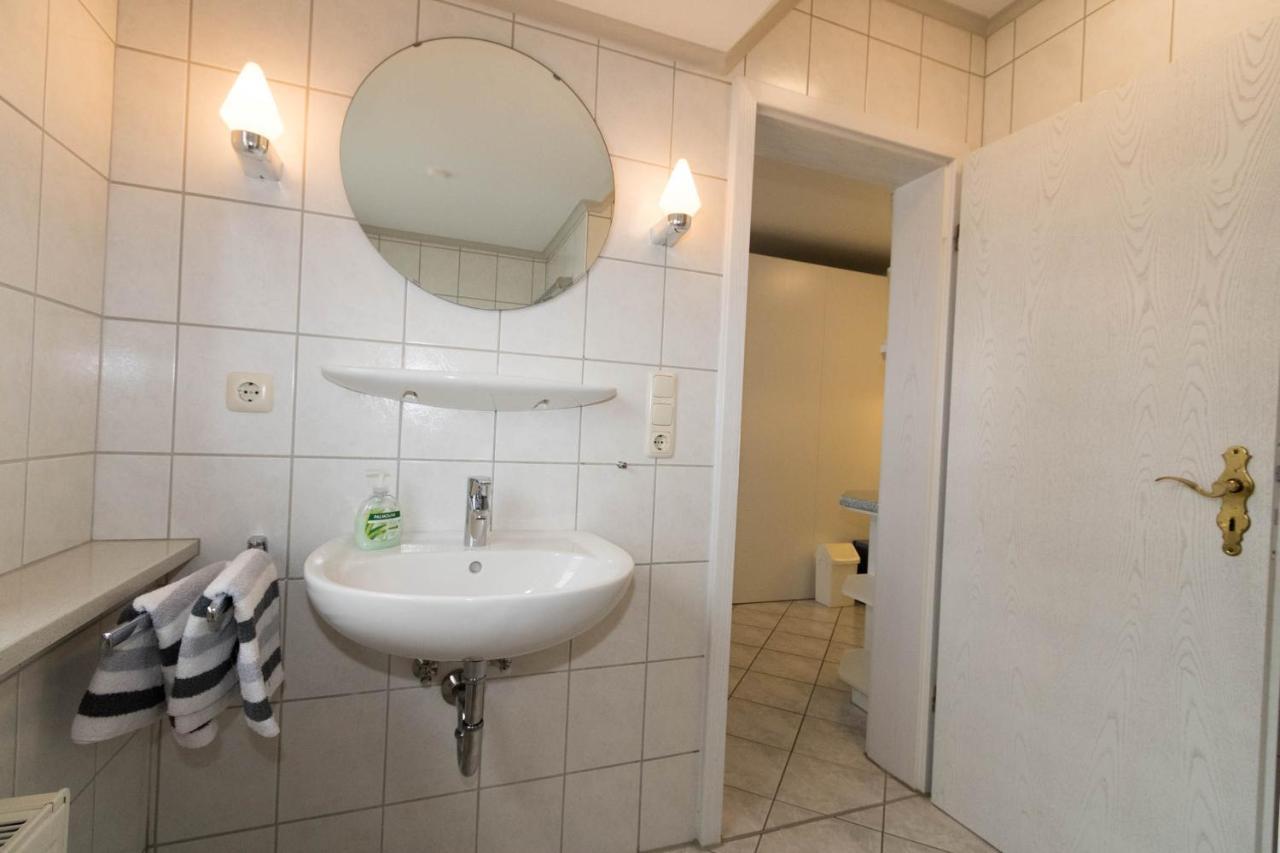 Hues Auert Tharep, Wohnung 2 Hornum Luaran gambar